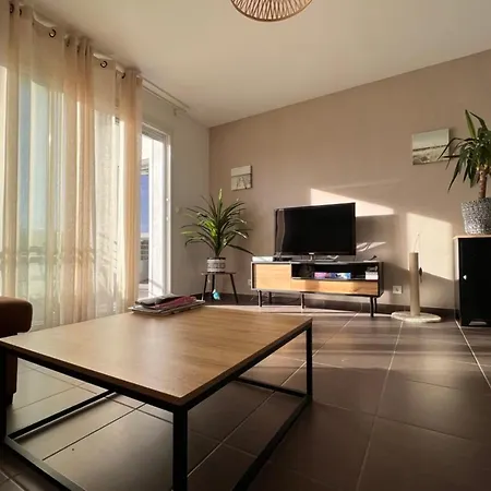 Bright 49m With Terrace * Andernos-les-Bains